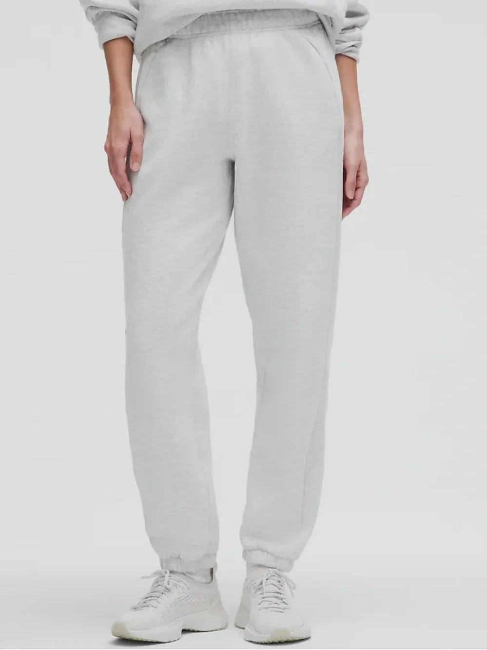 lululemon athletica Light Heather Gray Jogger Sweatpants Size S